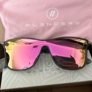 Blenders Dakota Mist sunglasses